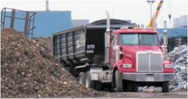 DUMP TRUCK
