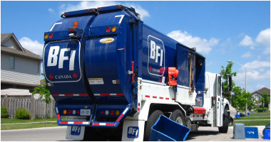 GARBAGE TRUCK
